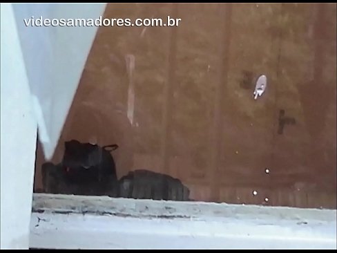 ❤️ ცბიერი მამაკაცი უყურებს თავის შეყვარებულს სხვა ბიჭთან ერთად, ჩაწერს ვიდეოს წყვილის შეწუხების გარეშე სექსი ჩვენთან